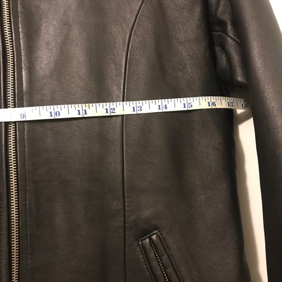 Vintage 90s Kids Black 100% Leather Jacket with zipper and pockets Size XL - Picture 14 of 16